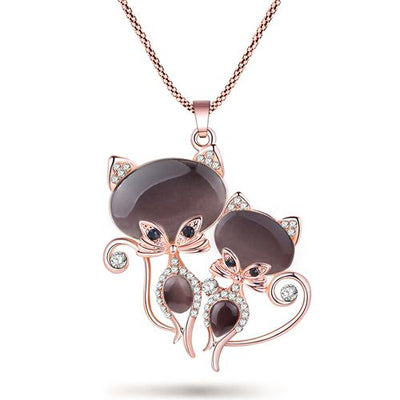 Long Pendant Cat Necklace